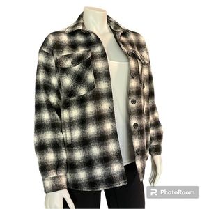 Thread & Supply Women’s Lined Oversized Plaid Shacket Size XS